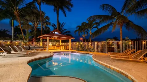 1430 NW 114th Avenue Plantation FL 33323