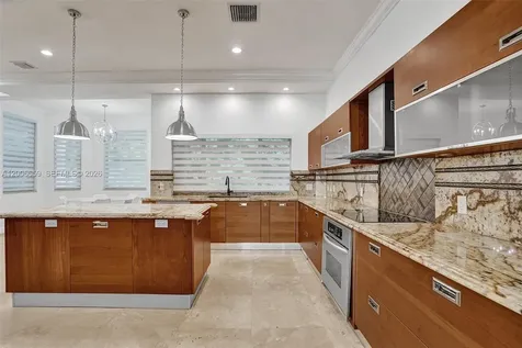 1430 NW 114th Avenue Plantation FL 33323