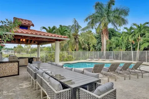 1430 NW 114th Avenue Plantation FL 33323