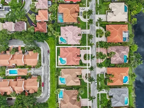 10912 NW 2nd Street Plantation FL 33324