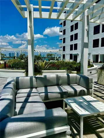1330 West Avenue Miami Beach FL 33139