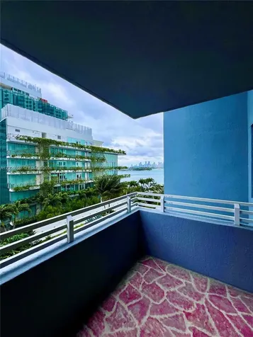 1330 West Avenue Miami Beach FL 33139