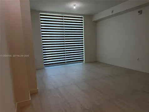 77 SE 5 Street Miami FL 33131