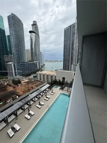 77 SE 5 Street Miami FL 33131