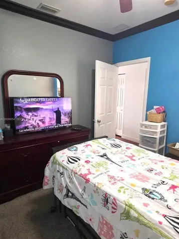 1889 SE 14th Street Homestead FL 33035