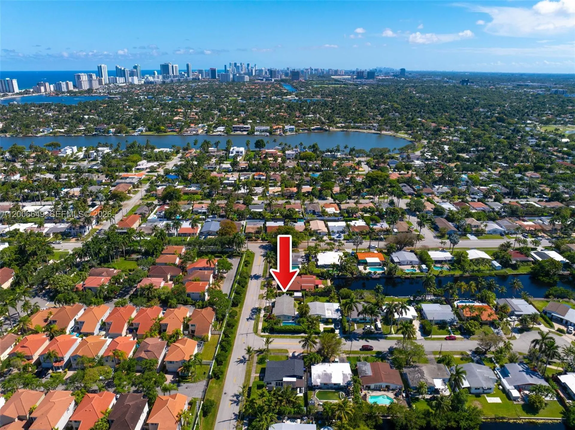 930 N 11th Court Hollywood FL 33019