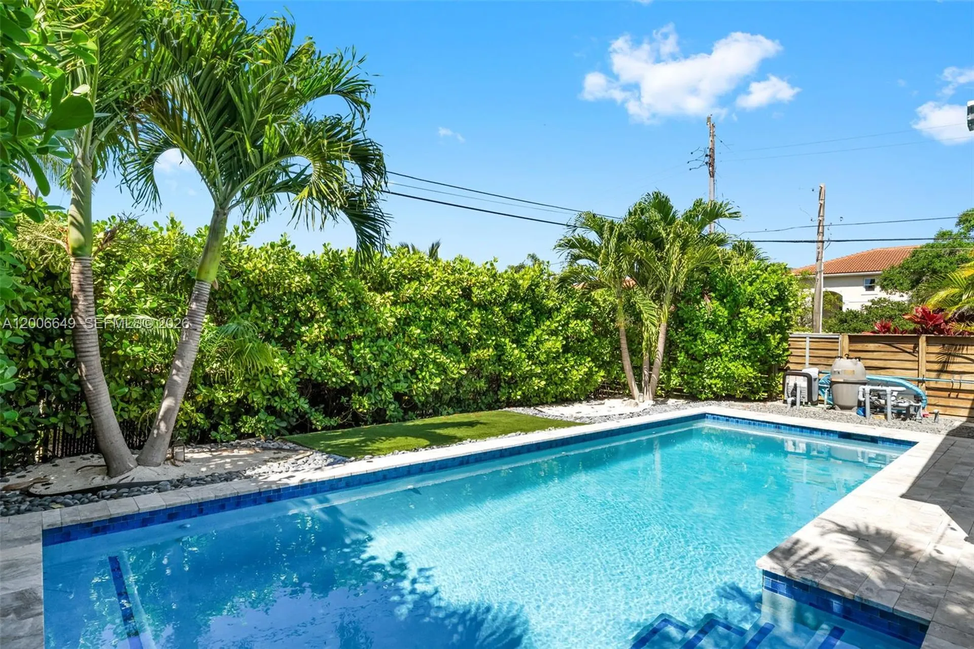 930 N 11th Court Hollywood FL 33019