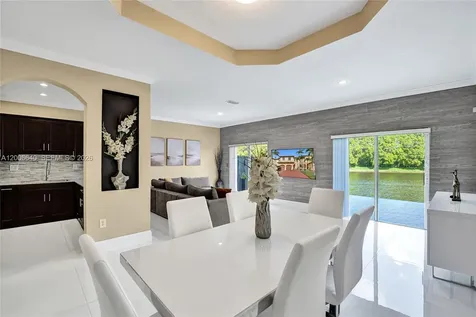 5144 SW 141st Terrace Miramar FL 33027