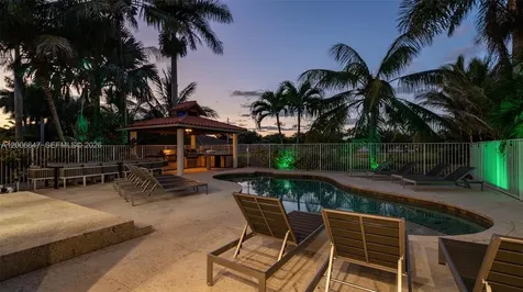 1430 NW 114th Avenue Plantation FL 33323