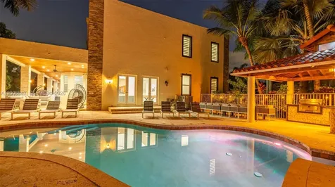 1430 NW 114th Avenue Plantation FL 33323