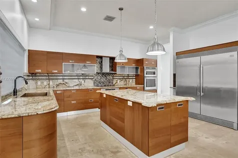 1430 NW 114th Avenue Plantation FL 33323