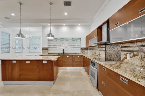 1430 NW 114th Avenue Plantation FL 33323