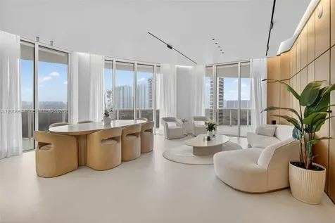4100 Island Boulevard Aventura FL 33160