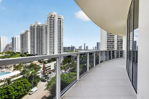 4100 Island Boulevard Aventura FL 33160