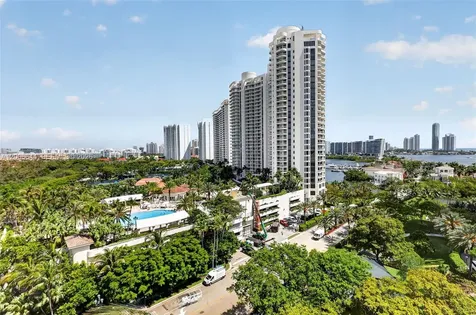 4100 Island Boulevard Aventura FL 33160