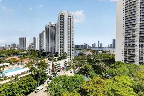 4100 Island Boulevard Aventura FL 33160