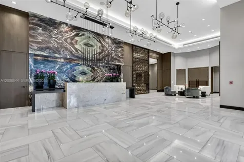 4100 Island Boulevard Aventura FL 33160