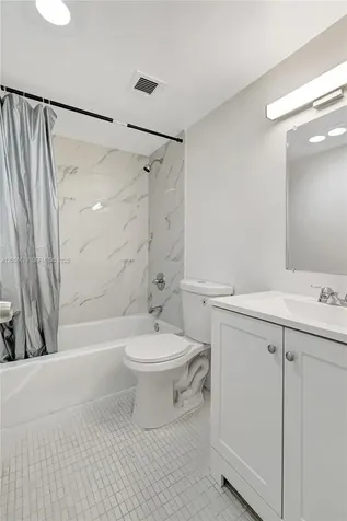4800 Hillcrest Lane Hollywood FL 33021