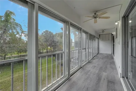 4800 Hillcrest Lane Hollywood FL 33021