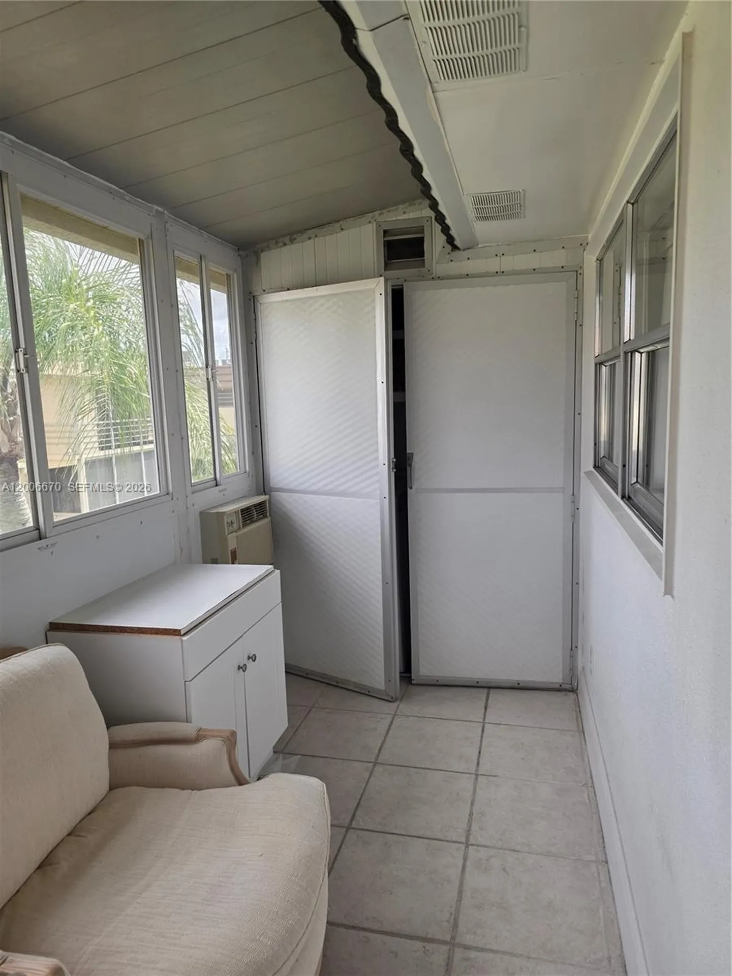232 E Saxony E Delray Beach FL 33446