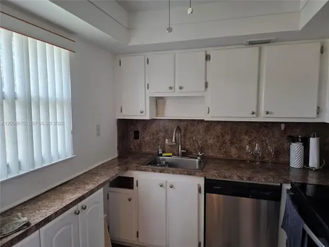 232 E Saxony E Delray Beach FL 33446