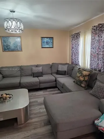 232 E Saxony E Delray Beach FL 33446