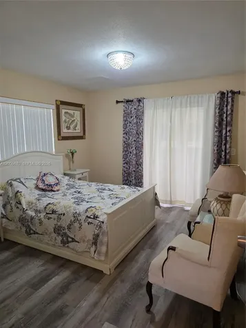232 E Saxony E Delray Beach FL 33446