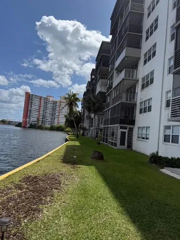 1175 NE Miami Gardens Drive Miami FL 33179