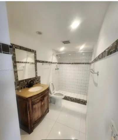 1175 NE Miami Gardens Drive Miami FL 33179