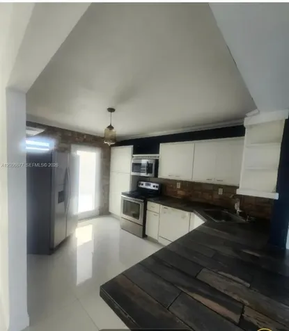 1175 NE Miami Gardens Drive Miami FL 33179