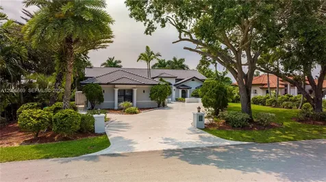 1361 NW 116th Avenue Plantation FL 33323