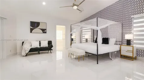 1361 NW 116th Avenue Plantation FL 33323