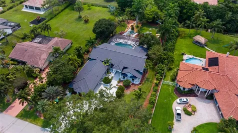 1361 NW 116th Avenue Plantation FL 33323