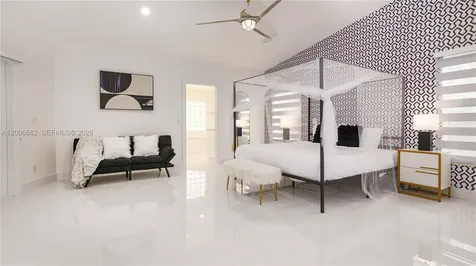 1361 NW 116th Avenue Plantation FL 33323