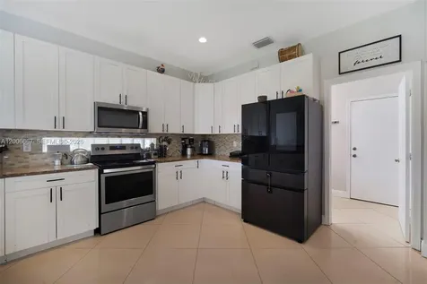 1225 Rosegate Boulevard Riviera Beach FL 33404