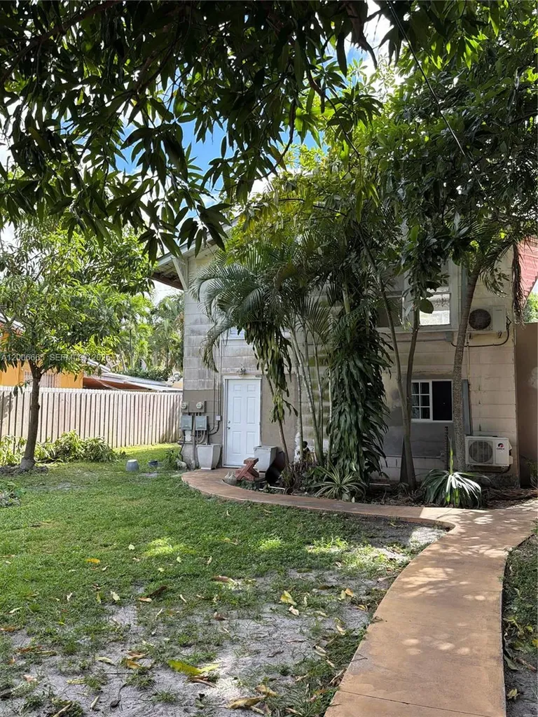 1350 SW 13th Street Miami FL 33145