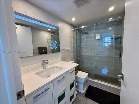 770 Claughton Island Drive Miami FL 33131