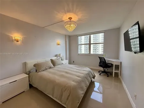 770 Claughton Island Drive Miami FL 33131