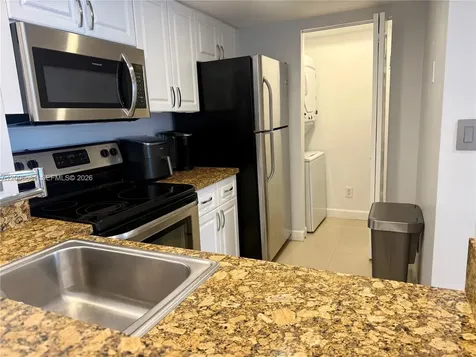 770 Claughton Island Drive Miami FL 33131