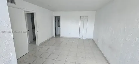 Pinecrest FL 33156