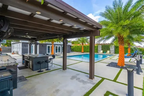 8241 NW 182nd Street Hialeah FL 33015