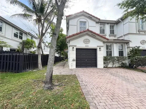 8157 NW 108th Place Doral FL 33178