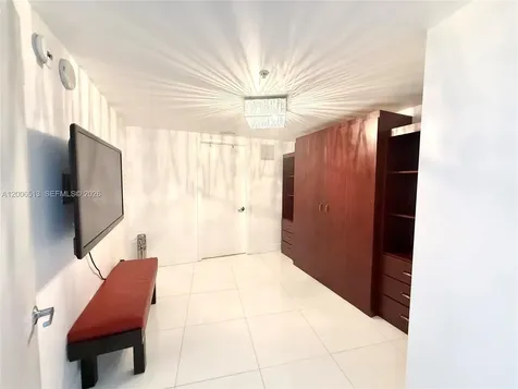 18201 Collins Avenue Sunny Isles Beach FL 33160