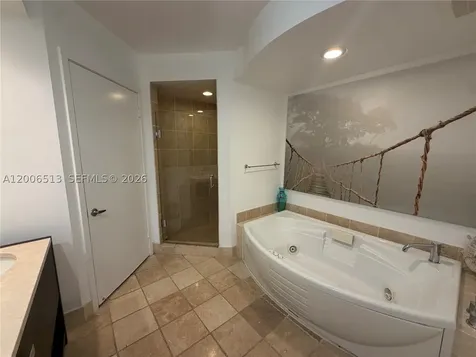 18201 Collins Avenue Sunny Isles Beach FL 33160