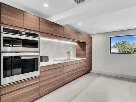 2448 Okeechobee Lane Fort Lauderdale FL 33312