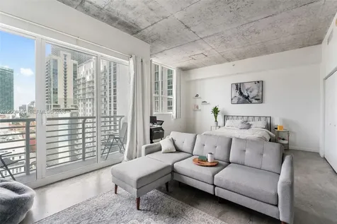 133 NE 2nd Avenue Miami FL 33132