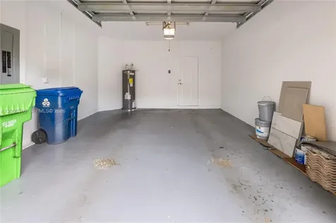 2707 NW 80th Avenue Sunrise FL 33322