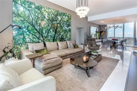 15901 Collins Avenue Sunny Isles Beach FL 33160
