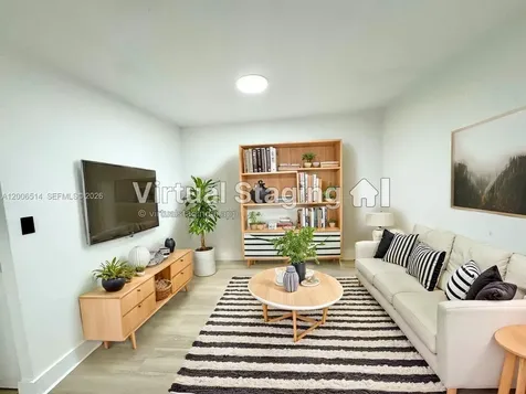 12215 W Dixie Highway North Miami FL 33161