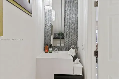 10842 NW 53rd Lane Doral FL 33178